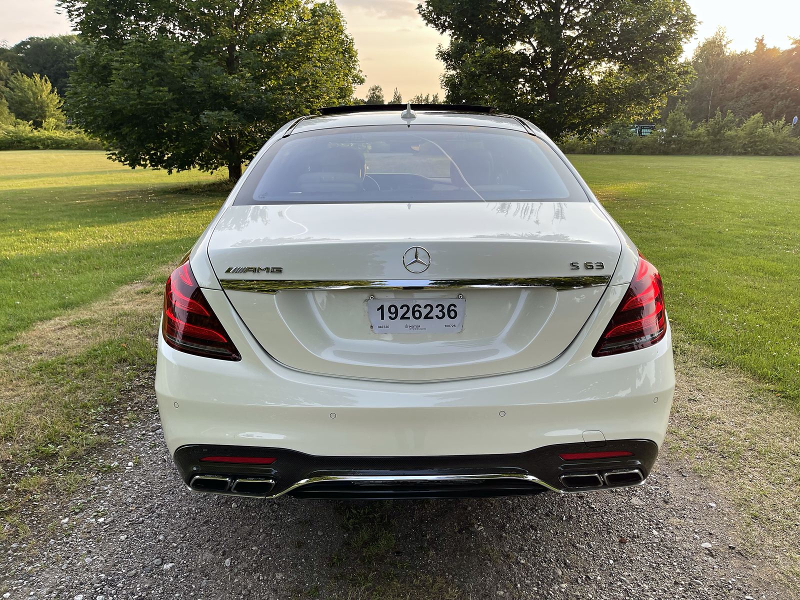 Mercedes-AMG S 63 set bagfra
